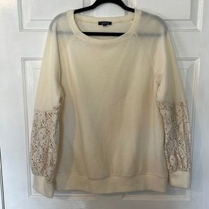 EUC, lace sleeved, lightweight sweater